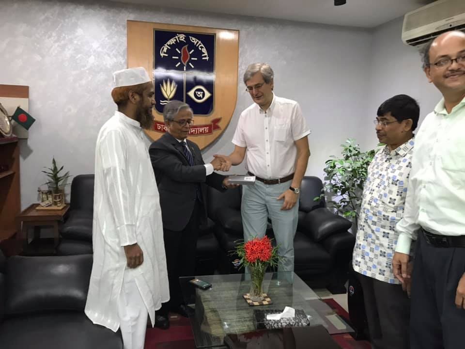 Meeting with the Vice Chancellor of Dhaka University